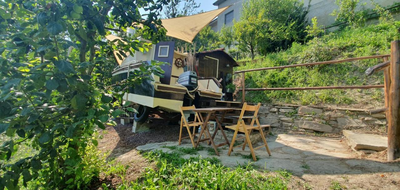 Nave Nel Bosco Bed & Breakfast Torresina Exterior photo